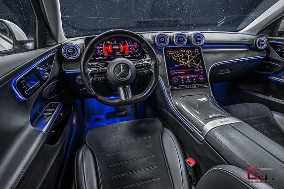 Mercedes-Benz C220 9 of 18