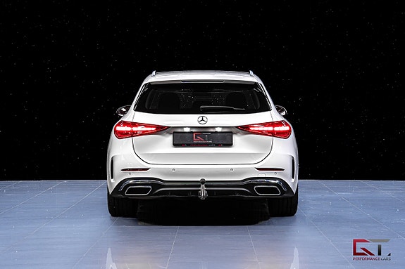 Mercedes-Benz C220 6 of 18
