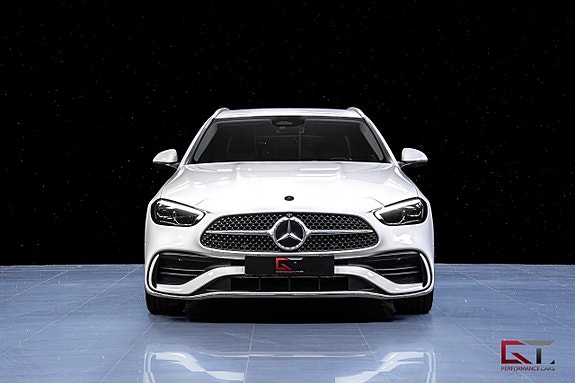 Mercedes-Benz C220 3 of 18