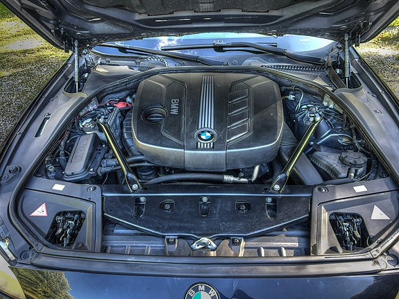 BMW 520d 5 of 11