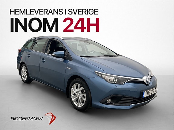 Toyota Auris 2 of 28