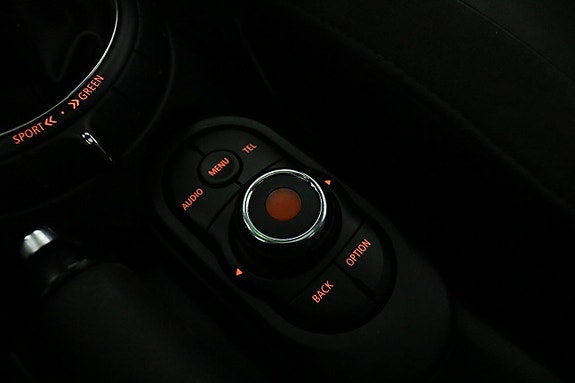 MINI Cooper S 14 of 20