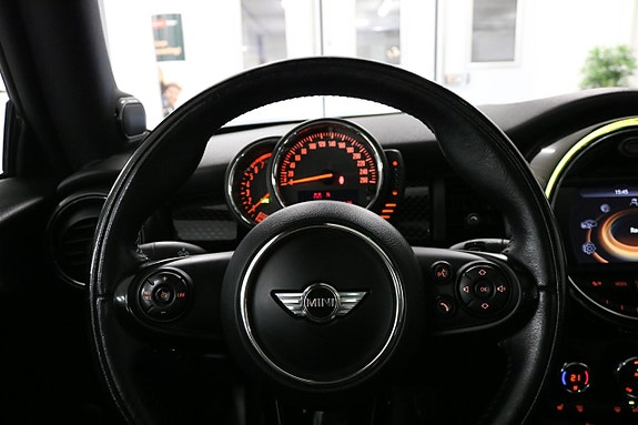 MINI Cooper S 18 of 20