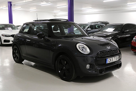 MINI Cooper S 3 of 20