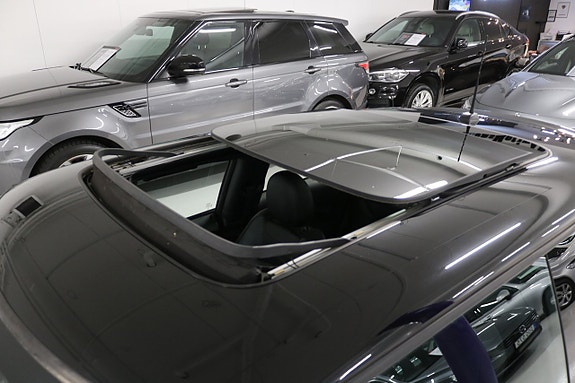 MINI Cooper S 9 of 20