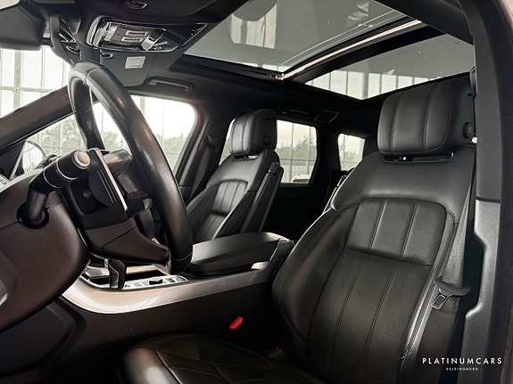 Land Rover Range Rover Sport 7 of 21