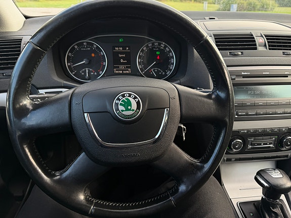 Skoda Octavia 6 of 6