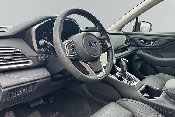 Subaru Outback 7 of 12