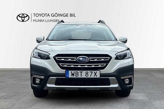 Subaru Outback 4 of 12