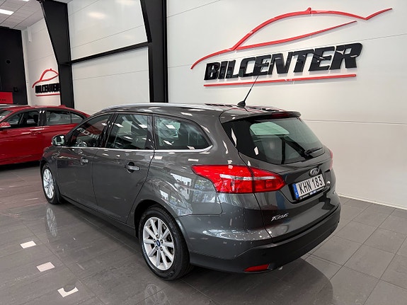 Ford Focus 5 of 14