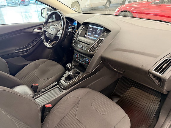 Ford Focus 6 of 14