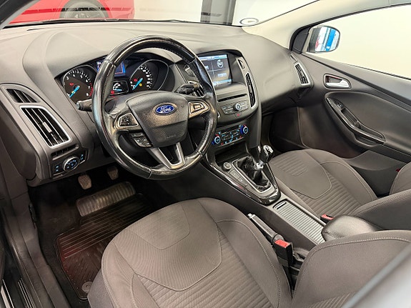 Ford Focus 13 of 14