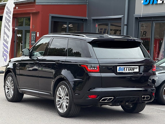 Land Rover Range Rover Sport 9 of 30
