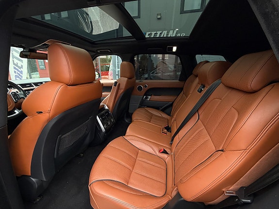 Land Rover Range Rover Sport 20 of 30