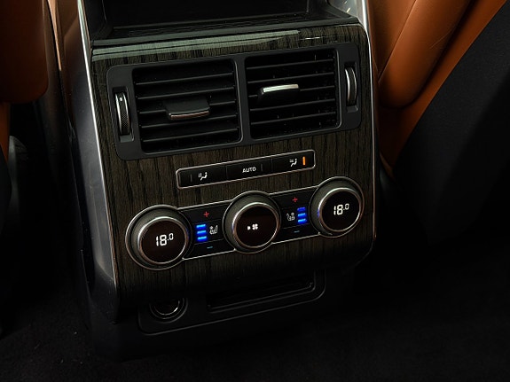 Land Rover Range Rover Sport 22 of 30