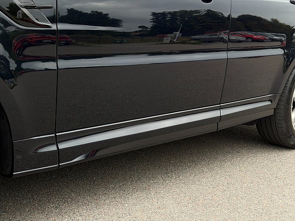 Land Rover Range Rover Sport 11 of 30