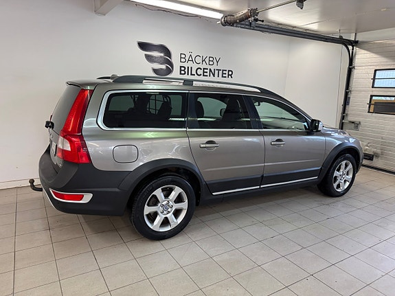 Volvo XC70 5 of 15