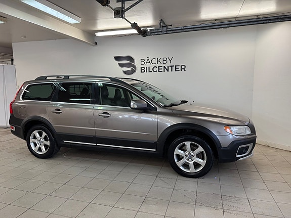 Volvo XC70 7 of 15