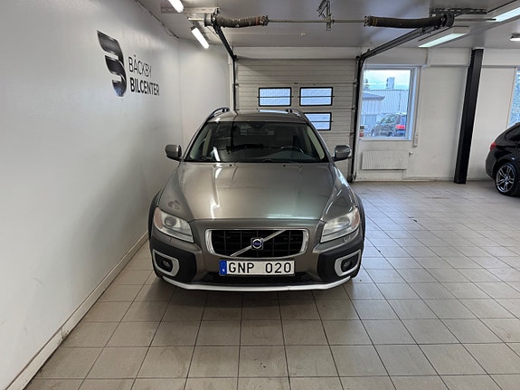 Volvo XC70 8 of 15