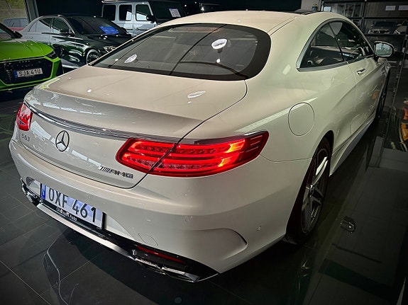 Mercedes-Benz S63 17 of 18
