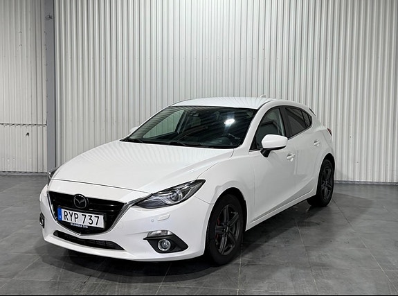 Mazda 3 2 of 13