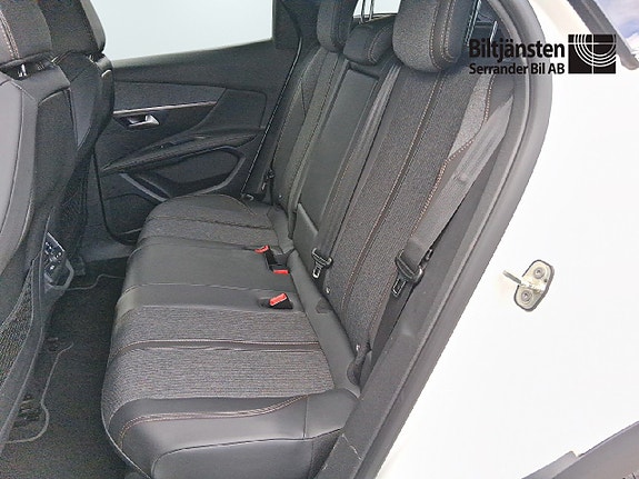 Peugeot 3008 9 of 16