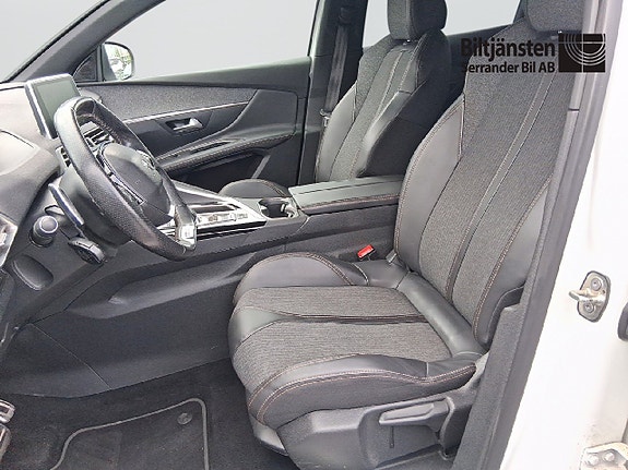 Peugeot 3008 8 of 16