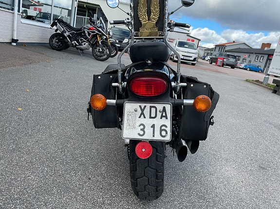 Suzuki Maruder VZ800 6 of 7