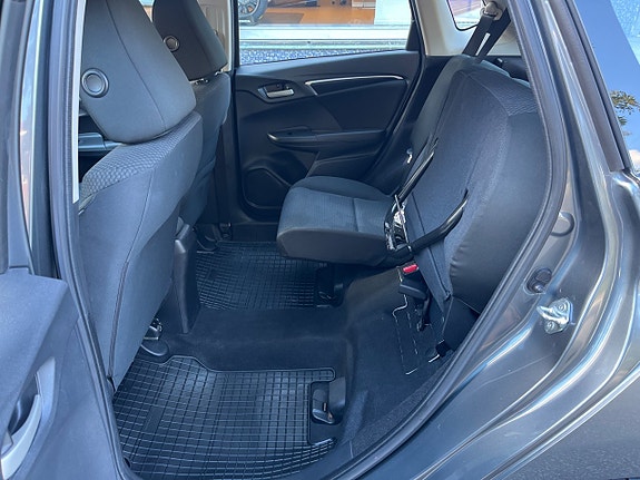 Honda Jazz 9 of 11