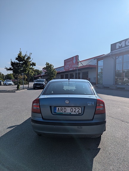 Skoda Octavia 5 of 10