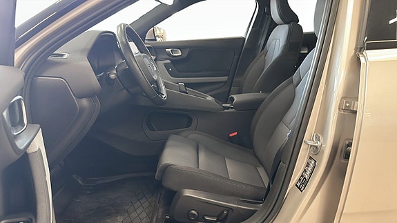 Polestar 2 15 of 26