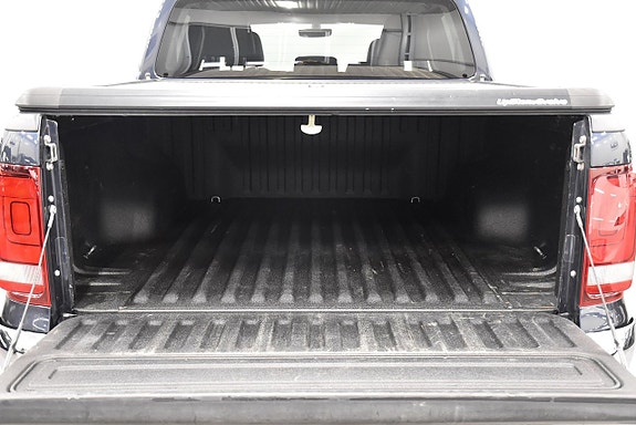 Volkswagen Amarok 20 of 20