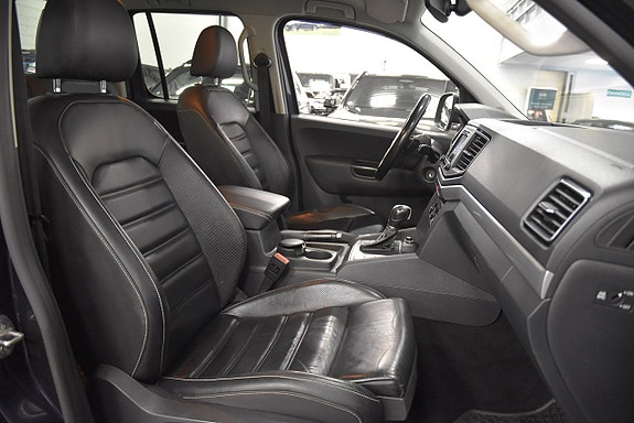 Volkswagen Amarok 12 of 20