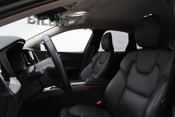 Volvo XC60 4 of 23