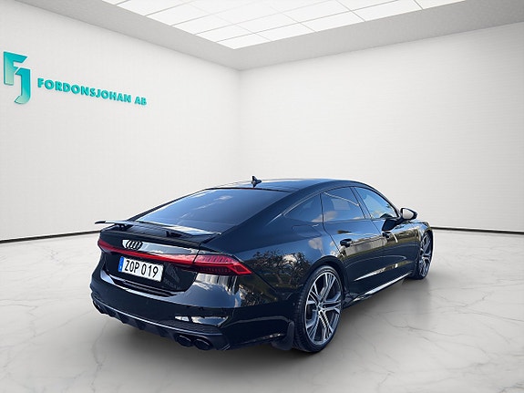 Audi A7 5 of 18