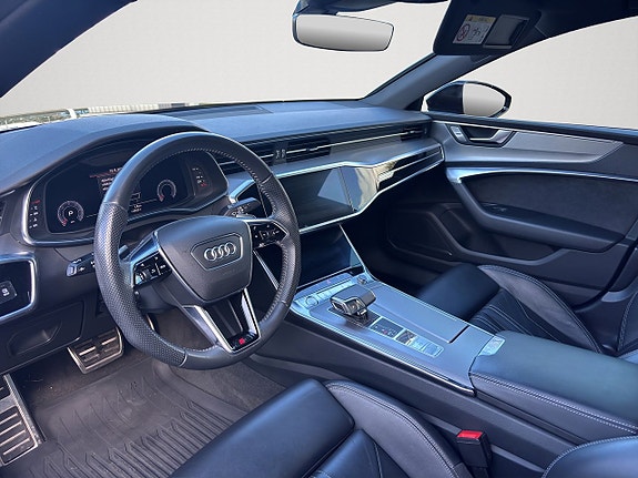 Audi A7 9 of 18