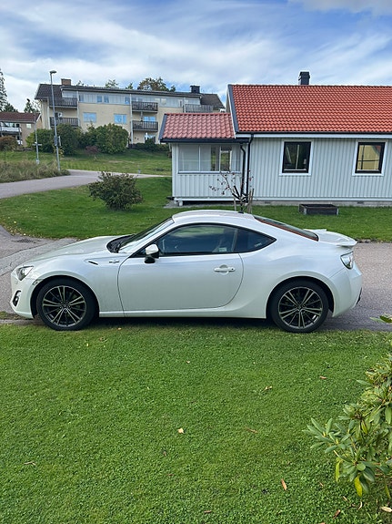 Toyota GT86 5 of 17
