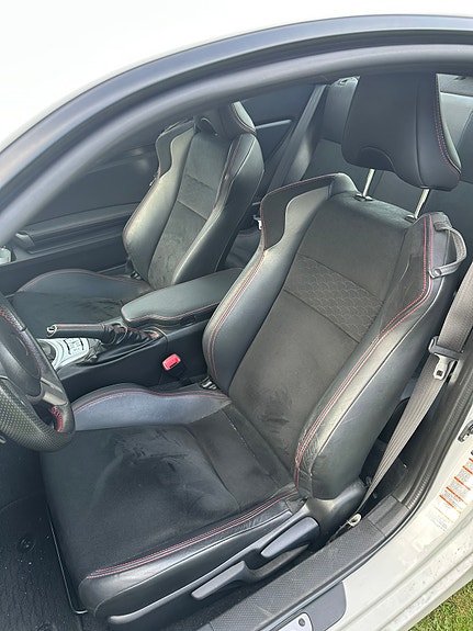 Toyota GT86 9 of 17