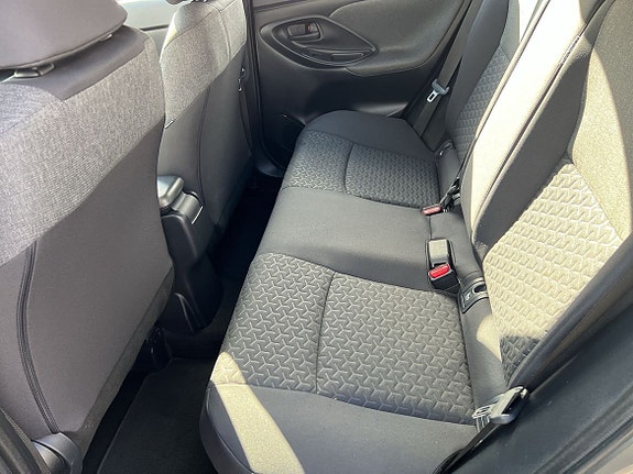 Toyota Yaris Cross 7 of 11