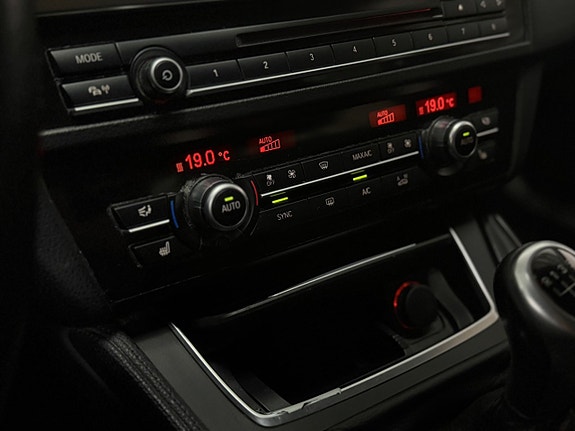 BMW 520d 15 of 22