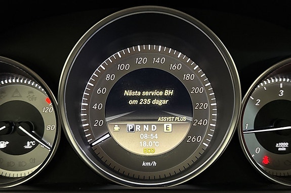 Mercedes-Benz C220 15 of 23