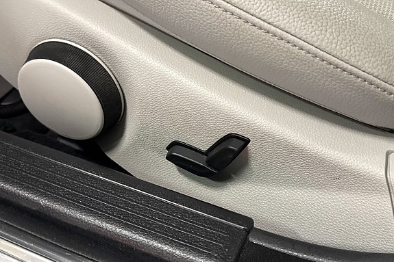 Mercedes-Benz C220 22 of 23