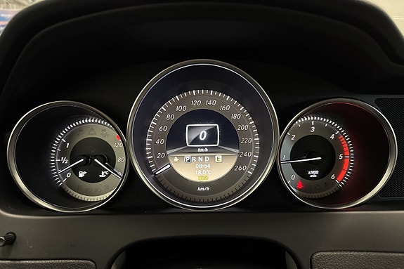 Mercedes-Benz C220 14 of 23