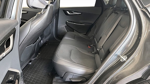 Kia EV6 10 of 26