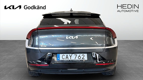 Kia EV6 5 of 26