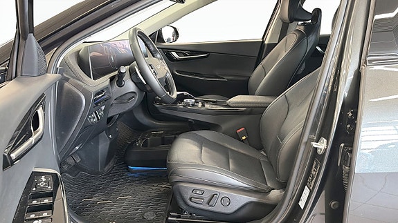Kia EV6 12 of 26