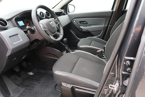 Dacia Duster 4 of 12