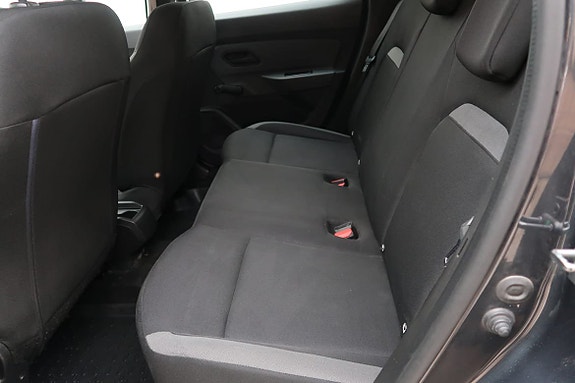 Dacia Duster 5 of 12