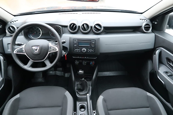 Dacia Duster 7 of 12