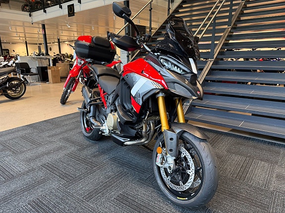 Ducati Multistrada V4 Pikes Peak 2 of 10